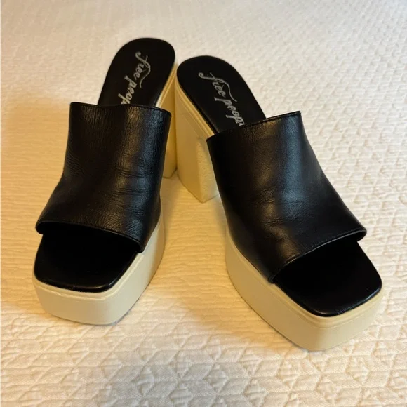 Free People Black and Cream Heeled Mules - Picture 3 of 7